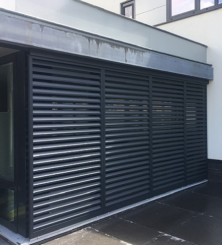 STRUCTURELE ZONWERING EN GEVELBEKLEDING